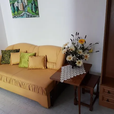 Apartment Renata Mare *