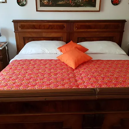 Renata Mare Apartment