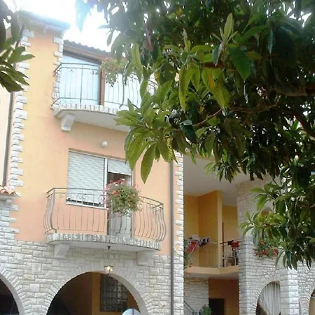 Renata Mare Apartment