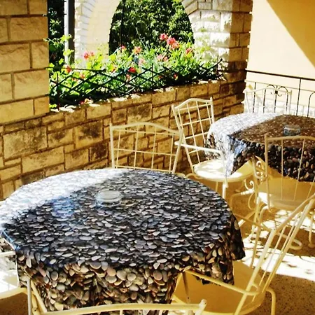 Apartment Renata Mare