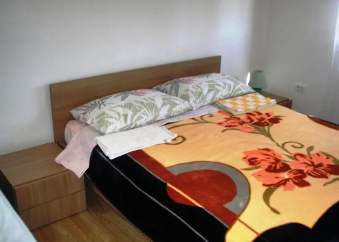 Renata Mare Apartment *